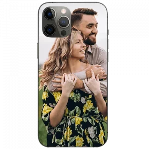 iphone-12-pareja-1.png