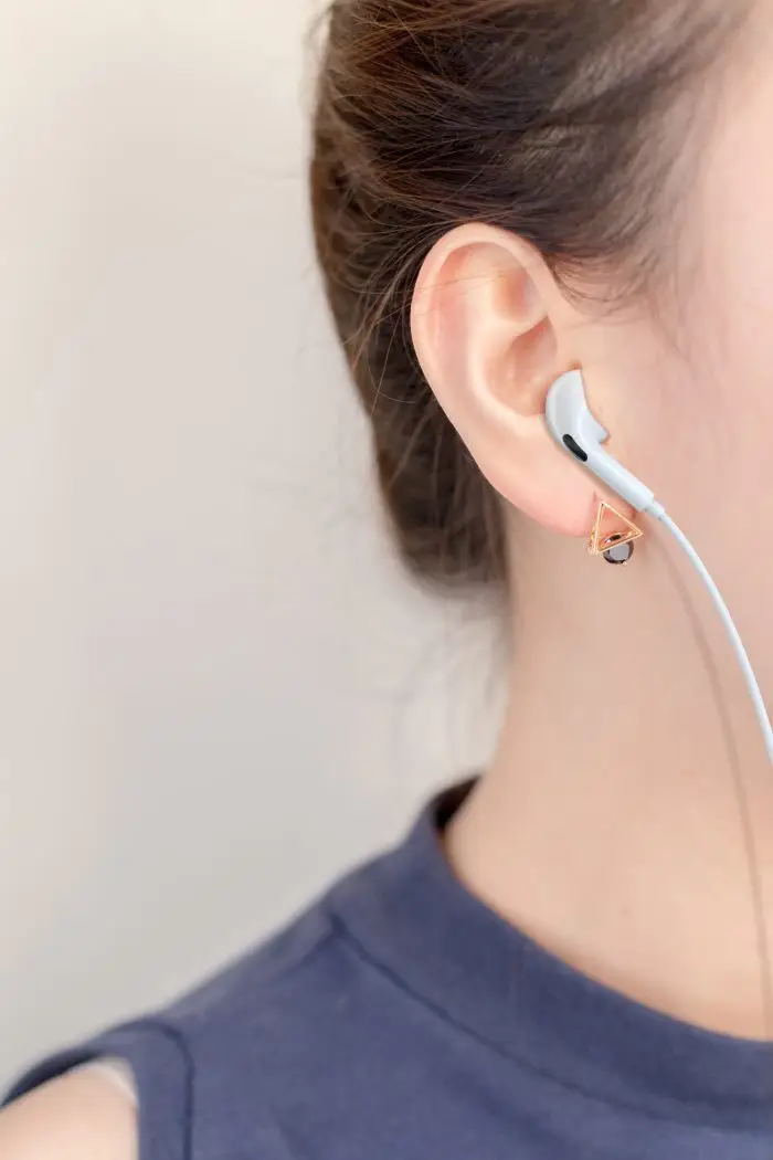 Smart Series Stereo In-ear Wired Earphone - Image 2