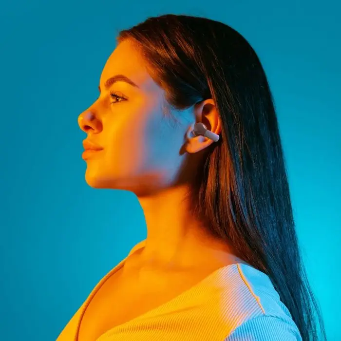 OWS Pro2 Clip-on Wireless Earphone - Image 4